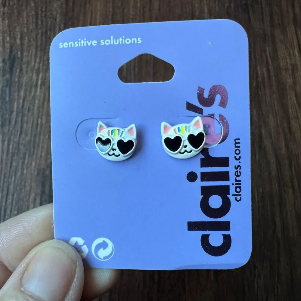 Claire’s Lot: 7 New Post Earrings Sensitive & Glitter Dino Choker Animals Cute